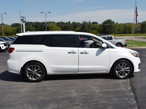 Used 2016 Kia Sedona SX Limited FWD image 17