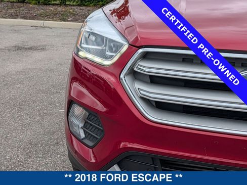 Certified 2018 Ford Escape Titanium image 9