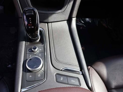 Used 2020 Cadillac XT6 Premium Luxury image 54