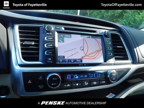 Used 2015 Toyota Highlander Limited FWD image 6