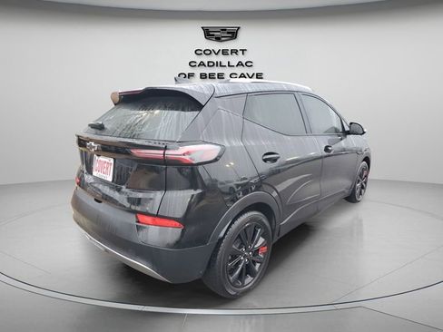 Used 2023 Chevrolet Bolt EUV LT w/ Redline Edition image 9