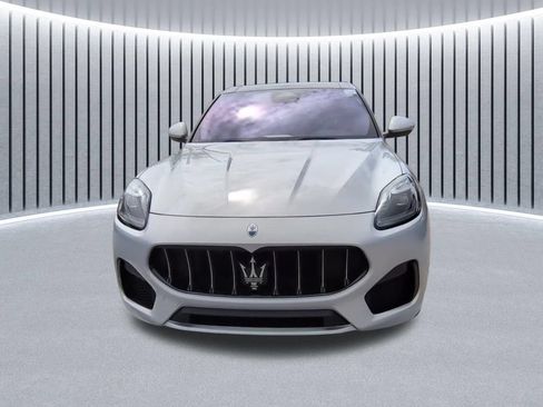 Used 2023 Maserati Grecale Modena AWD/4WD image 2