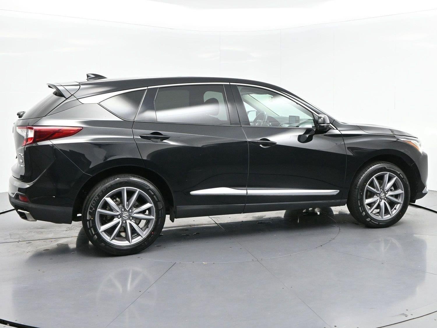 Used 2023 Acura RDX w/ Technology Package AWD/4WD image 8