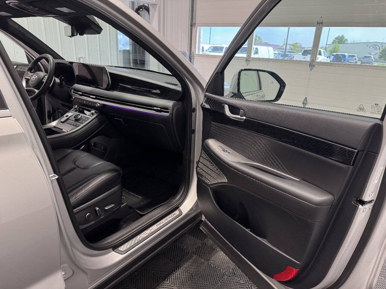 Used 2025 Hyundai Palisade Calligraphy AWD/4WD image 23