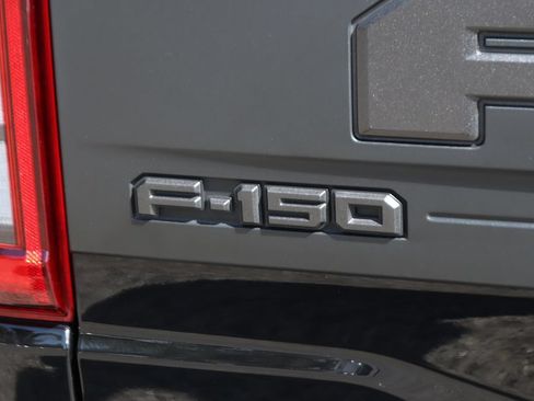 Used 2022 Ford F150 Raptor w/ Equipment Group 801A High AWD/4WD image 66