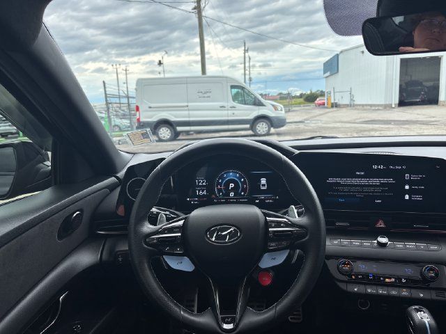Used 2023 Hyundai Elantra N FWD image 14