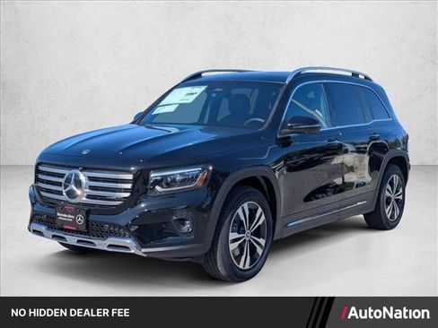 New 2026 Mercedes-Benz GLB 250 image 1