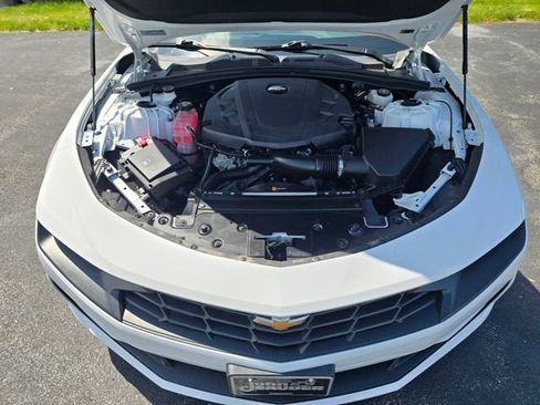 Used 2024 Chevrolet Camaro LT RWD image 22