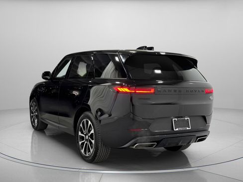 Used 2023 Land Rover Range Rover Sport SE image 3