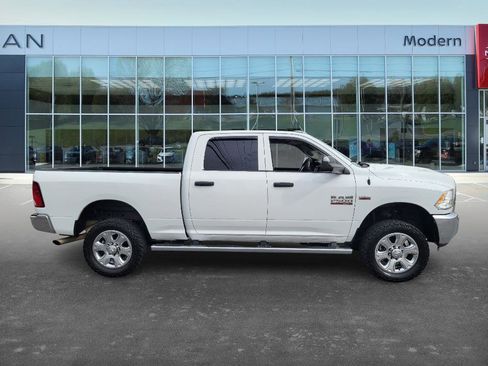 Used 2017 RAM 2500 Tradesman w/ Chrome Appearance Group image 4