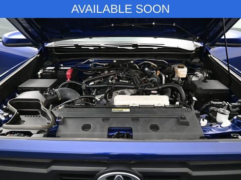 Used 2024 Toyota Tacoma TRD Off-Road AWD/4WD image 33