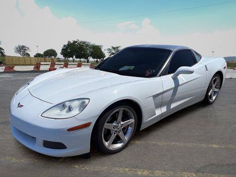 Used 2008 Chevrolet Corvette Coupe RWD image 5