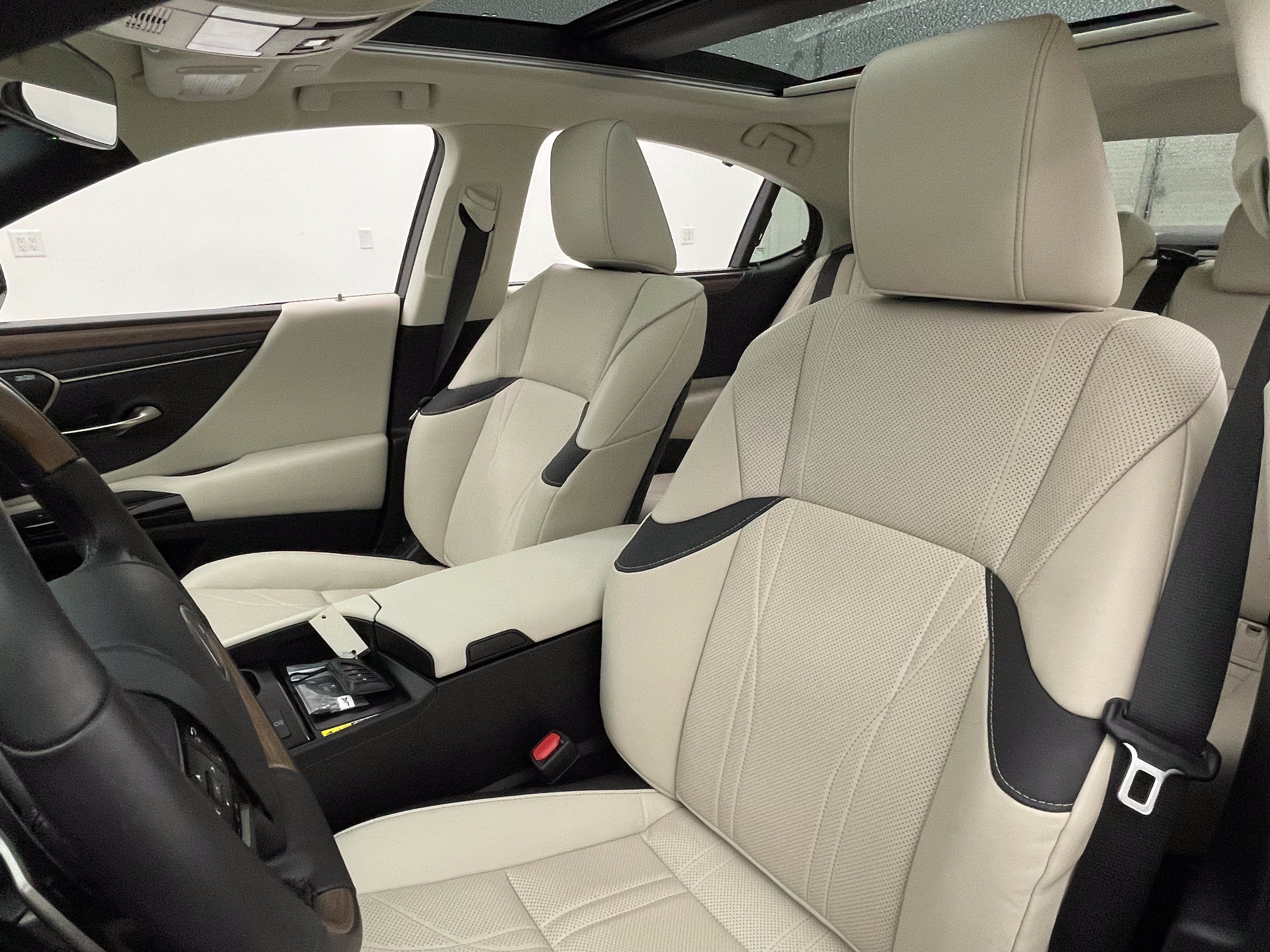 Used 2024 Lexus ES 350 Ultra Luxury w/ Accessory Package (Z2) FWD image 20