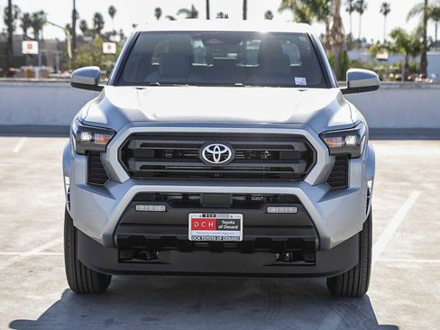 New 2026 Toyota Tacoma SR5 image 3