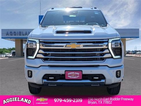 New 2026 Chevrolet Silverado 3500 High Country w/ High Country Premium Package image 47