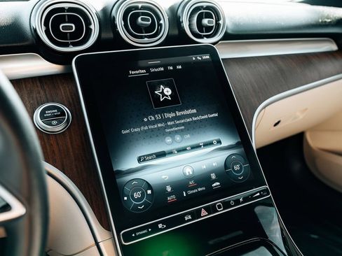 Used 2022 Mercedes-Benz C 300 C 300 image 30