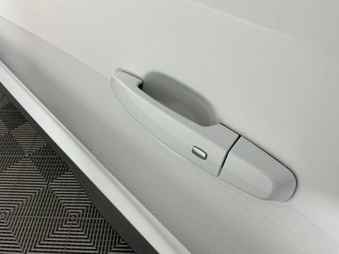 Used 2020 Chevrolet Camaro ZL1 RWD image 12