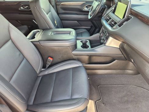 Used 2023 Chevrolet Tahoe LT RWD image 14