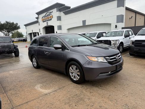 Used 2016 Honda Odyssey SE image 41