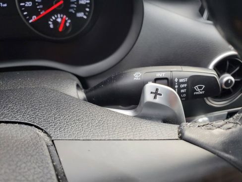 Used 2018 Kia Stinger image 18