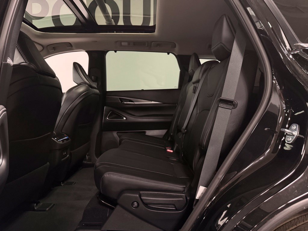 Used 2026 INFINITI QX60 Luxe AWD/4WD image 10