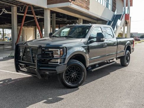 Used 2022 Ford F350 Lariat w/ Black Appearance Package image 1