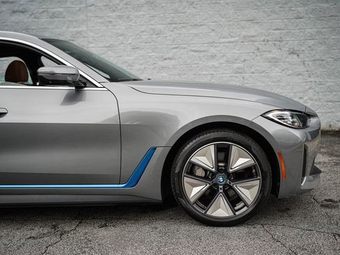 Used 2023 BMW i4 eDrive35 RWD image 16