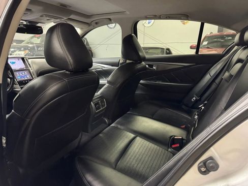 Used 2018 INFINITI Q50 Sport w/ Sensory Package (Sport) RWD image 10