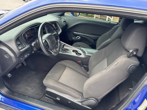 Used 2021 Dodge Challenger SXT w/ Blacktop Package image 17