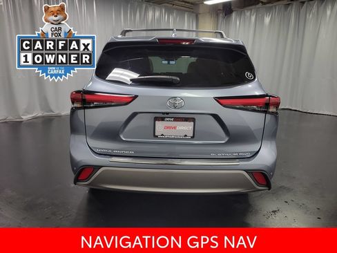 Used 2022 Toyota Highlander Platinum AWD/4WD image 7