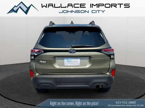 Certified 2025 Subaru Forester Premium w/ Convenience Package #1 AWD/4WD image 4