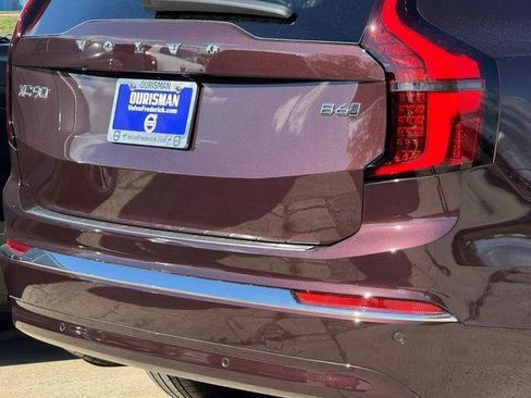 New 2025 Volvo XC90 B6 Ultra w/ Protection Package Premier image 8