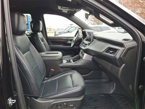 Certified 2022 GMC Yukon SLE w/ Gmc Pro Safety Plus Package image 17