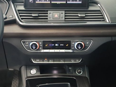 Used 2023 Audi Q5 2.0T Premium Plus w/ Premium Plus Package image 20