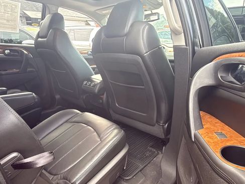 Used 2011 Buick Enclave CXL AWD/4WD image 11