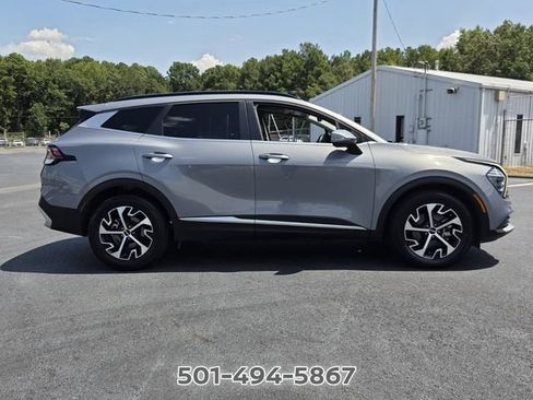 Used 2025 Kia Sportage EX w/ Premium Package FWD image 6