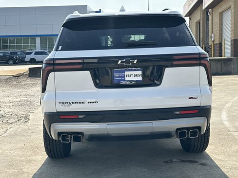 Certified 2024 Chevrolet Traverse Z71 AWD/4WD image 7