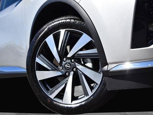 Certified 2024 Nissan Murano SL image 3