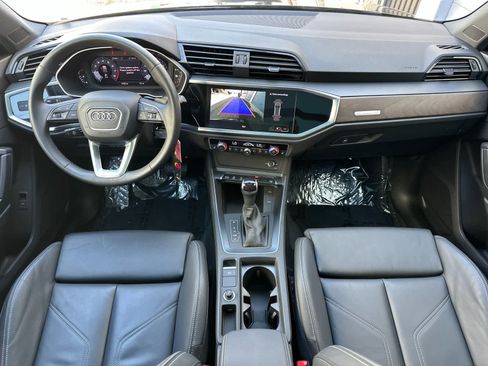 Used 2025 Audi Q3 2.0T Premium w/ Black Optic Sport Package AWD/4WD image 3