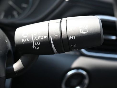Used 2025 MAZDA CX-5 Signature AWD/4WD image 37
