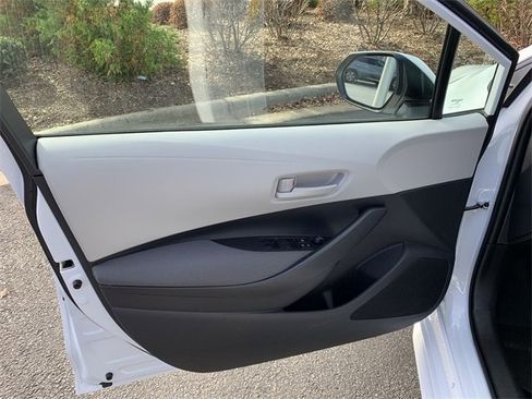 New 2026 Toyota Corolla LE image 17