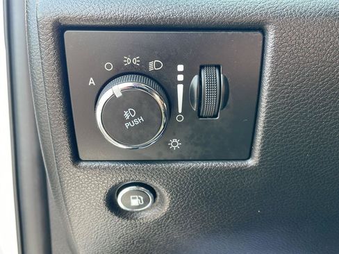 Used 2020 Jeep Grand Cherokee High Altitude AWD/4WD image 14
