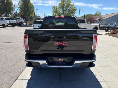 Used 2015 GMC Canyon SLT AWD/4WD image 9