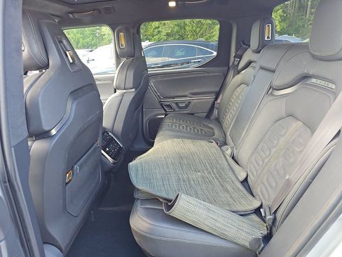 Used 2022 Rivian R1T Adventure AWD/4WD image 17