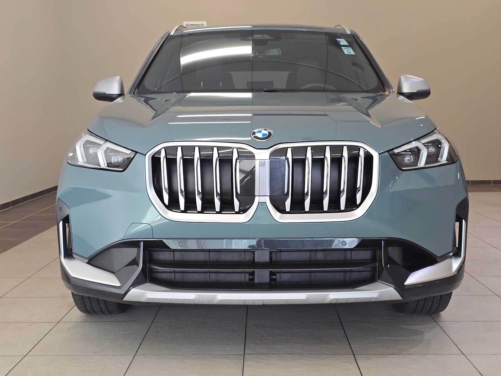 Used 2024 BMW X1 xDrive28i w/ Convenience Package AWD/4WD image 6