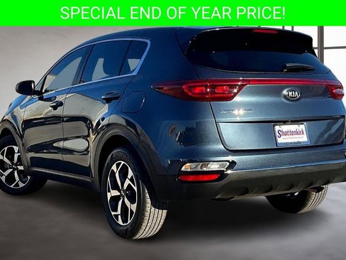Used 2022 Kia Sportage LX image 4
