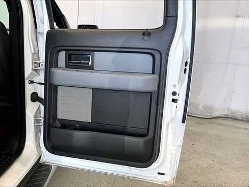 Used 2013 Ford F150 XLT w/ Luxury Equipment Group image 23
