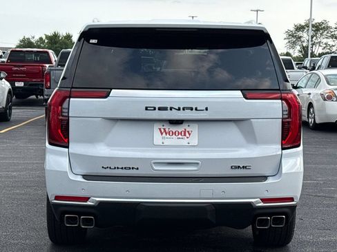 New 2026 GMC Yukon XL Denali w/ Denali Reserve Package AWD/4WD image 9