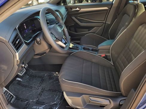 Used 2023 Volkswagen Jetta Sport image 18