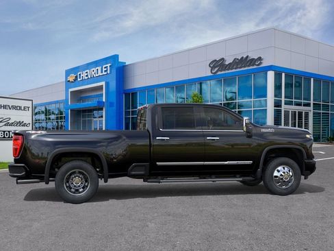 New 2026 Chevrolet Silverado 3500 High Country AWD/4WD image 6